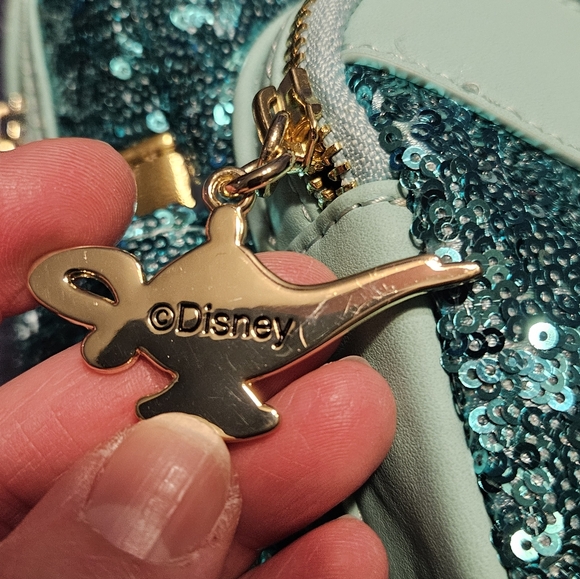 NWT Disney Loungefly Princess Jasmine sequin mini backpack - Picture 6 of 11
